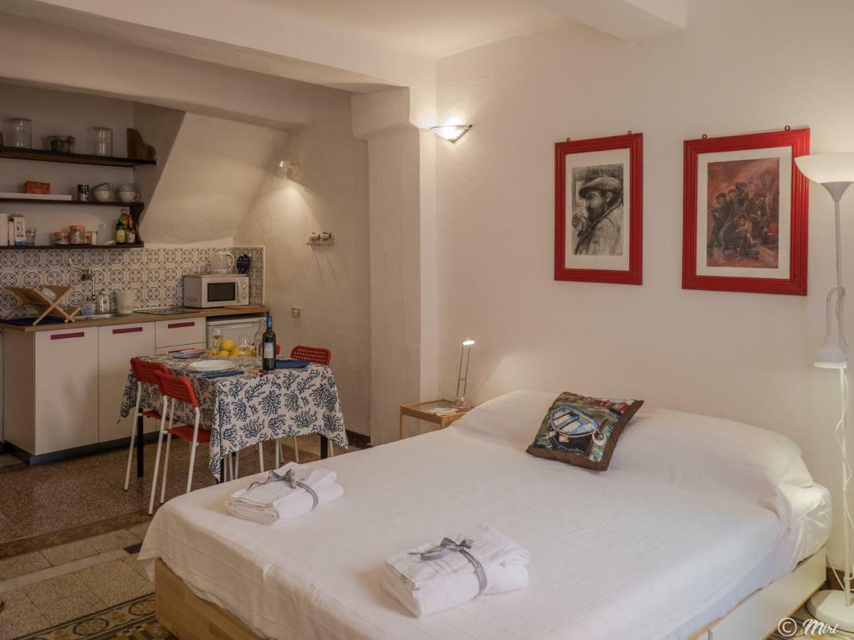 Rundanina Village Life Studio Vernazza Bagian luar foto